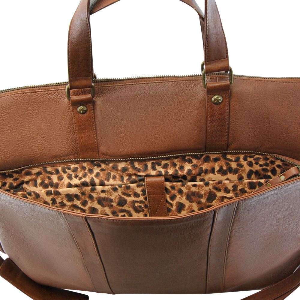 Leather Bag Charlie Unisex Overnight Bag Cognac Picture 3 regular from Cadelle Leather