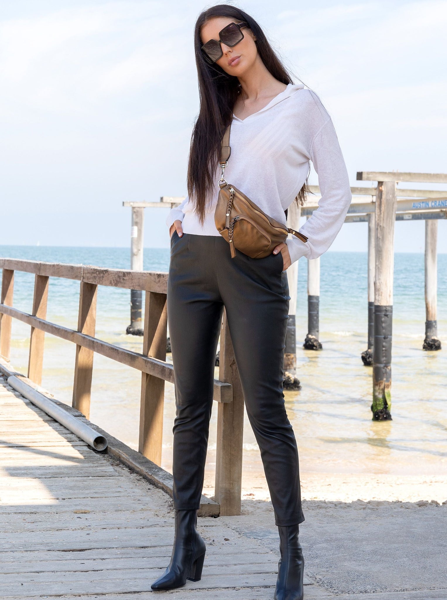 Colette Cropped Pants