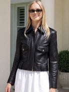 Verona black leather jacket zipped up
